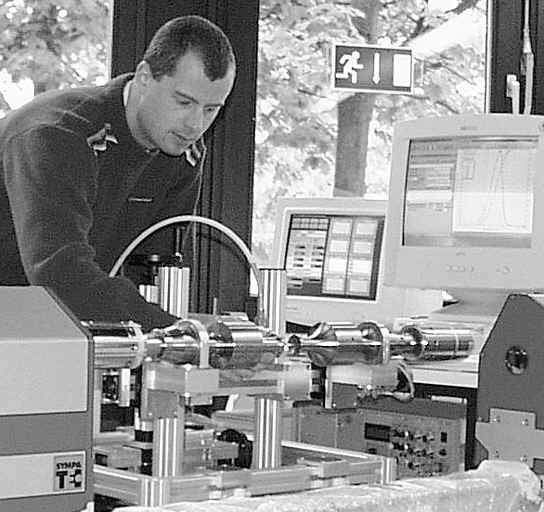 S7a.jpg (157947 Byte)